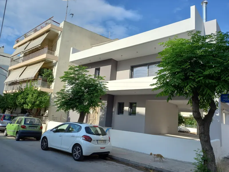 Σύγχρονη κατοικία — εξωτερική όψη