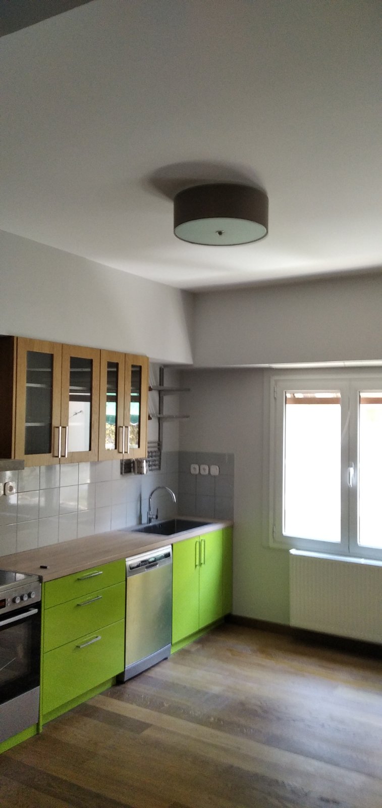 Ανακαίνιση κουζίνας διαμερίσματος